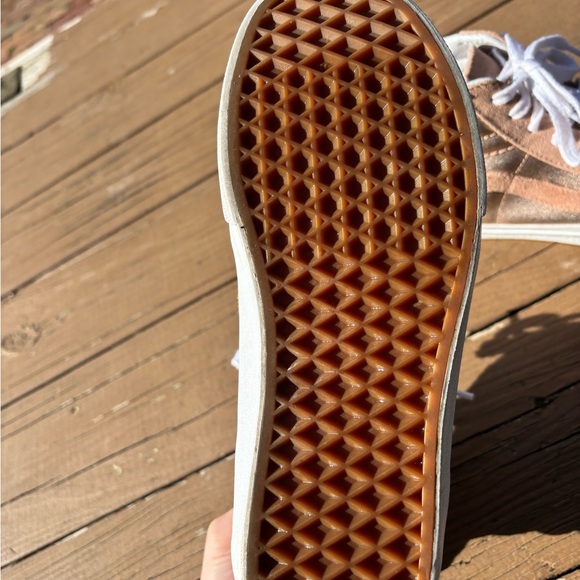 Vans Sk8-Hi Women’s 7.5 Rose Gold Shimmer Suede High Top Sneakers - Picture 5 of 6